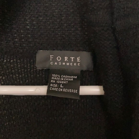 Cashmere Cardigan - Picture 2 of 2